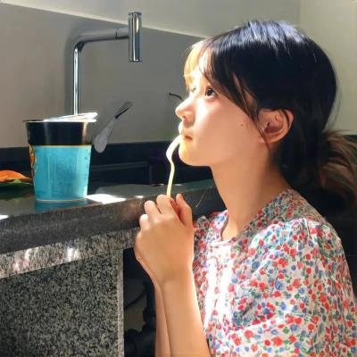 一剑寒霜斩情郎